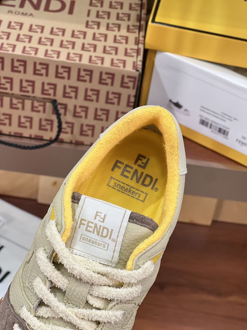 Fendi Low Shoes